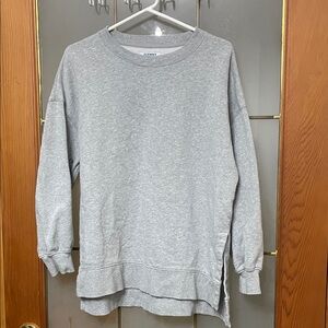 Old Navy Light Gray Crewneck Sweater